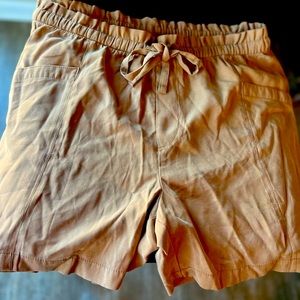 Women’s shorts
